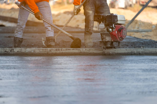 Best Custom Concrete Contractor  in Brooklyn, WI